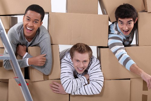 Secure storage units in Mottingham for home and business use