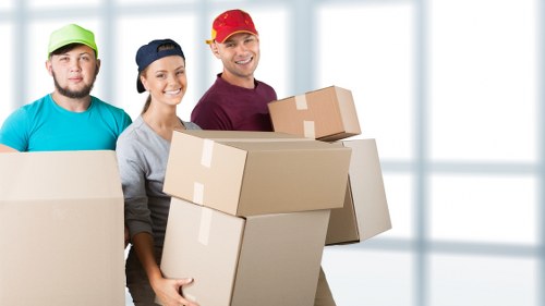Well-managed secure storage in Mottingham with safe access and packing