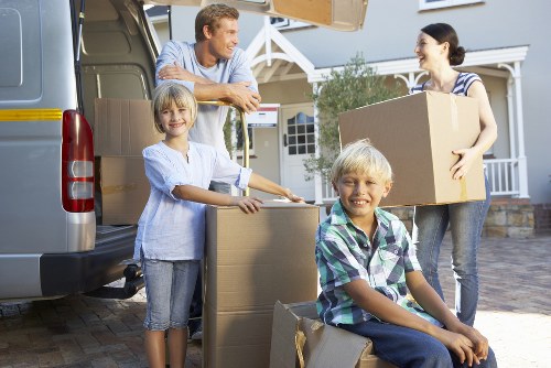 Storage and moving support for removals in Mottingham
