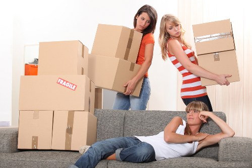 Local secure storage unit in Mottingham for household belongings